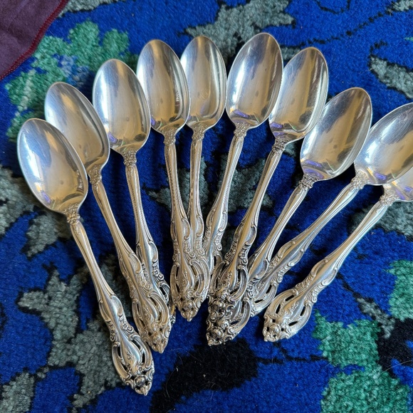 La Scala by Gorham Sterling Silver Flatware set for 9 settings. 62 Pieces - Picture 5 of 6